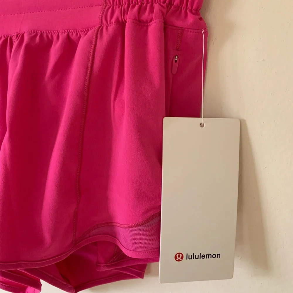 lululemon Hotty Hot HR Lined Short 2.5" Sonic Pink Size 4 New BNWT - Picture 4 of 15